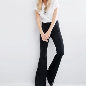 NWT! BDG Blk Morrison- High rise- flare jean